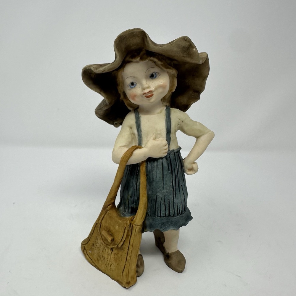 Vintage Giuseppe Armani Figurine "Just Like Mom" Italy 7 ¼"